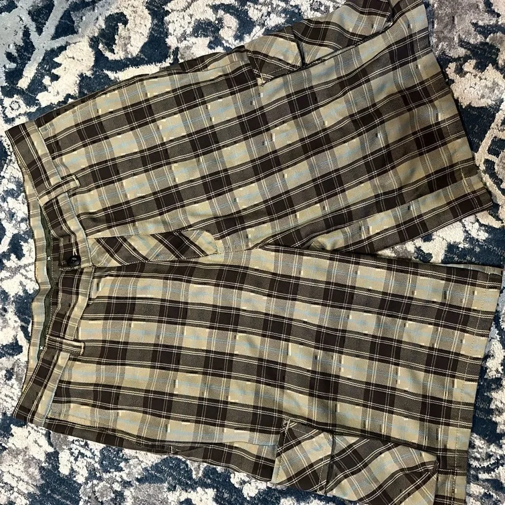 Hurley Size 32 Men’s Plaid Shorts